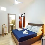 Casa Giulia * ジョイオーザ・マレーア