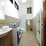 アパート Casa Giulia ジョイオーザ・マレーア