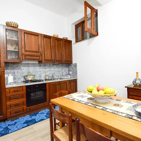 Casa Giulia * ジョイオーザ・マレーア
