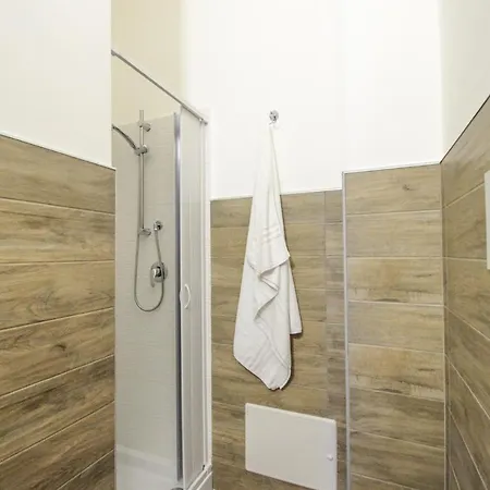 270 M - In Centro Con Cortile Daire Gioiosa Marea